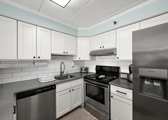 Ocean Front 1 Bedroom With Outdoor Pool In Sandpiper Dunes! Ocean Stadt
